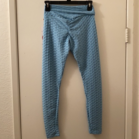 Hot Kiss Leggings - Picture 3 of 3